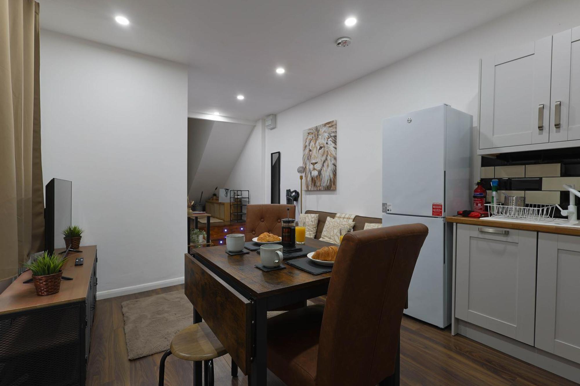 Stylish Apartment In City Centre - Walk Everywhere Кардифф Экстерьер фото